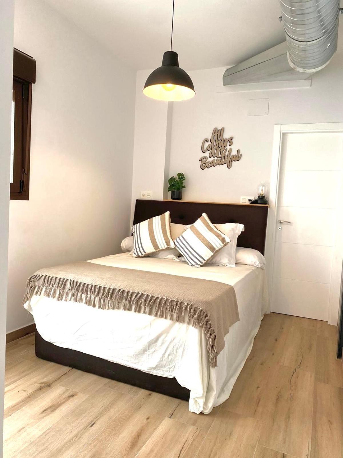 מאלגה Loft Chimenea Beach מראה חיצוני תמונה